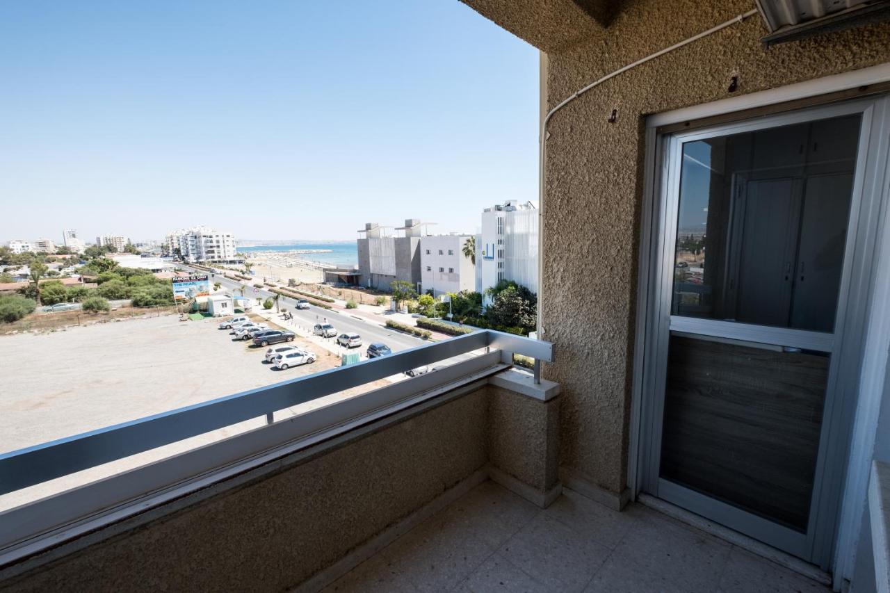 Apollon Sea View Beachfront Ap 302 لارنكا المظهر الخارجي الصورة