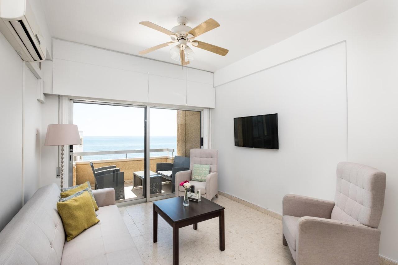 Apollon Sea View Beachfront Ap 302 لارنكا المظهر الخارجي الصورة