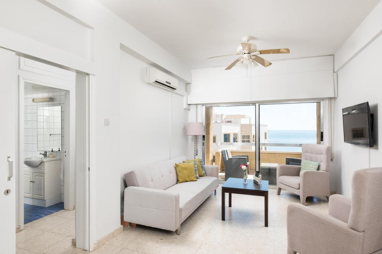 Apollon Sea View Beachfront Ap 302 لارنكا المظهر الخارجي الصورة