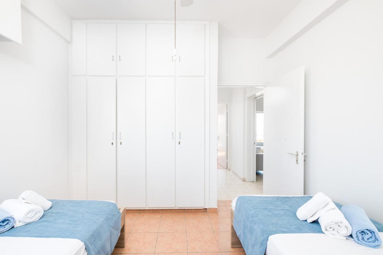 Apollon Sea View Beachfront Ap 302 لارنكا المظهر الخارجي الصورة